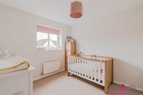 19 Cutsdean Close, Bishops Cleeve, Cheltenham, GL52 8UT