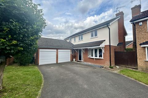 25 Kestrel Road, Waltham Abbey, EN9 3NB