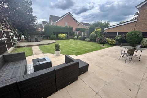 25 Kestrel Road, Waltham Abbey, EN9 3NB