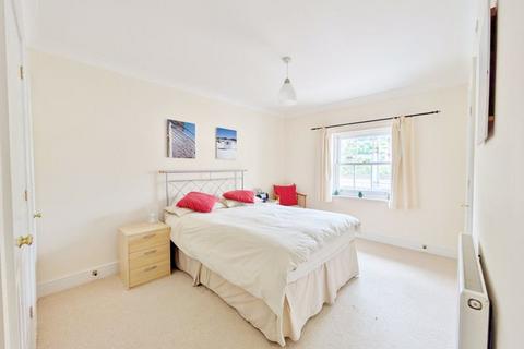 13 Castle Heights, Lynton, EX35 6JD
