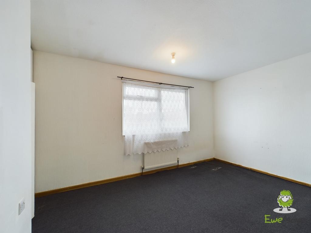 Bedroom 2 - Top Floor -