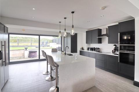 390 Manchester Road, Worsley, Manchester, M28 3WH