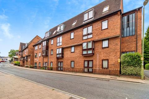 1 bedroom retirement property for sale, Hyde Street, Winchester SO23