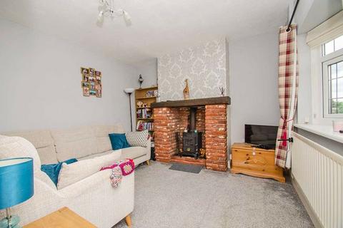 4 bedroom cottage for sale, Rawnsley Road, Cannock WS12