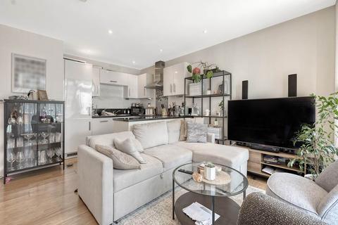 1 bedroom flat for sale, The Galley, 3 Basin Approach, London