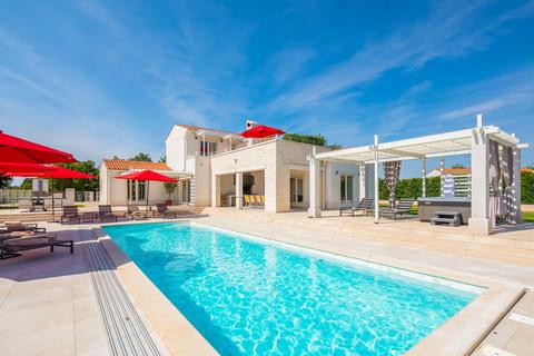 5 bedroom house, Luxury Villa, Rezanci, Istria