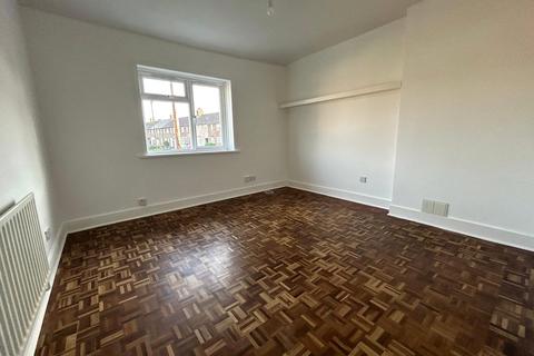 1 bedroom flat for sale, Overdown Road, London, SE6