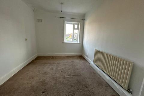 21a Overdown Road, London, SE6 3ER