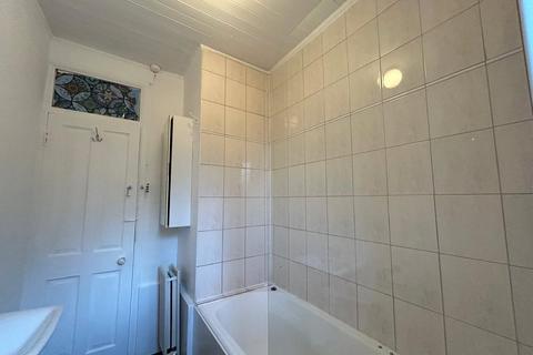 21a Overdown Road, London, SE6 3ER