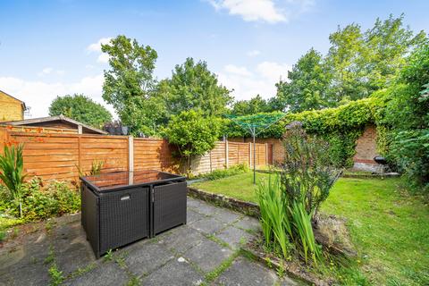 4 bedroom end of terrace house for sale, Oakleigh Close, Swanley, Kent