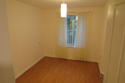 2 bedroom apartment to rent, West Bromwich B70