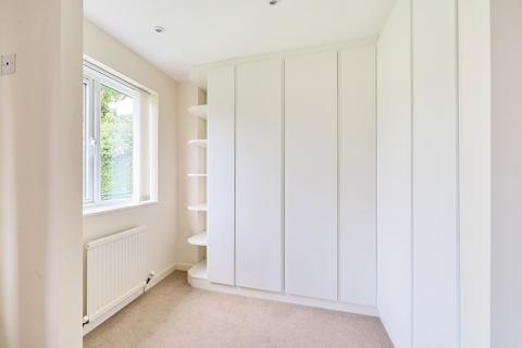 15 Apple Drive, Willand, Cullompton, EX15 2SF
