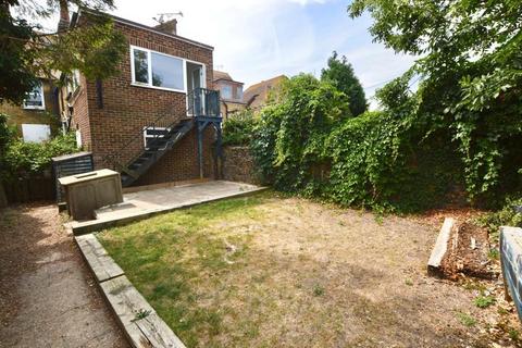 3 bedroom maisonette for sale, Station Road, Birchington