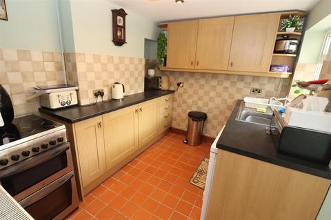 2 bedroom semi-detached house for sale, High Street South, Rushden NN10