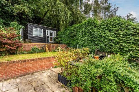 25 Claygate Road, Dorking, RH4 2PR