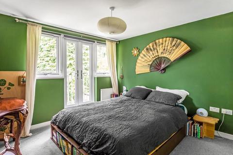 25 Claygate Road, Dorking, RH4 2PR