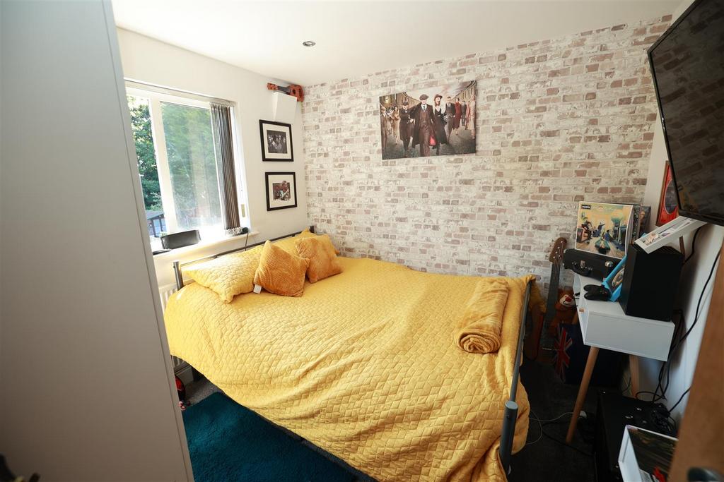 R6  2696.jpg