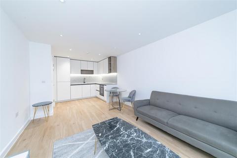1 bedroom apartment to rent, Fairbank House, 3 Caversham Road, Beaufort Park, London, NW9