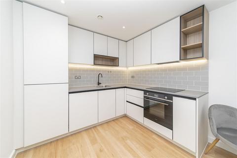 1 bedroom apartment to rent, Fairbank House, 3 Caversham Road, Beaufort Park, London, NW9