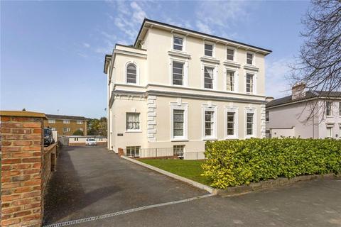 2 bedroom apartment for sale, Parabola Road, Cheltenham