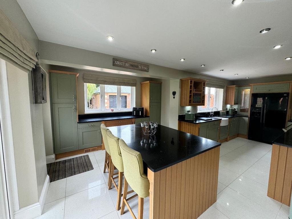Breakfast kitchen