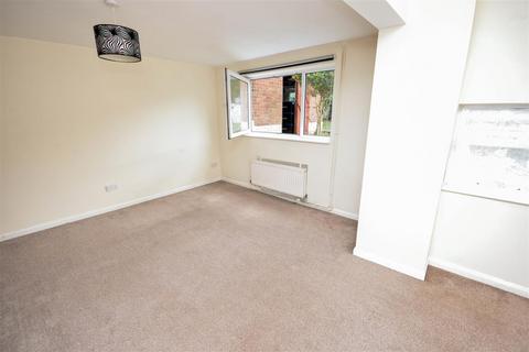 2 bedroom end of terrace house to rent, Blake Road, Corby NN18