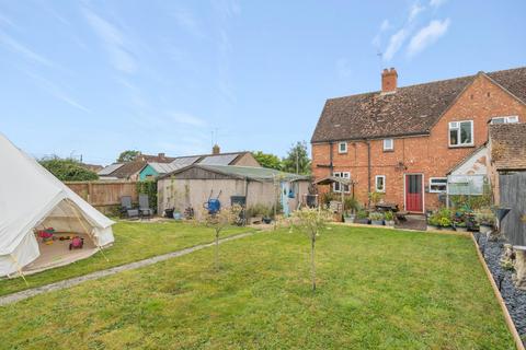 3 bedroom semi-detached house for sale, The Oval, Frampton On Severn, Gloucester