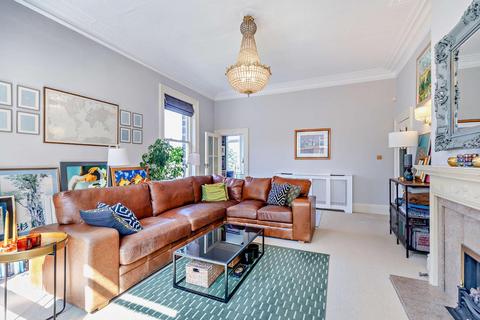 3 bedroom apartment for sale, Queens Road, Harrogate HG2 0HB