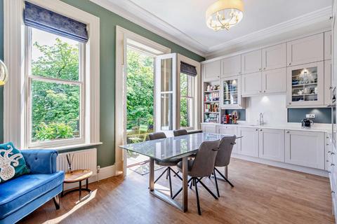 3 bedroom apartment for sale, Queens Road, Harrogate HG2 0HB