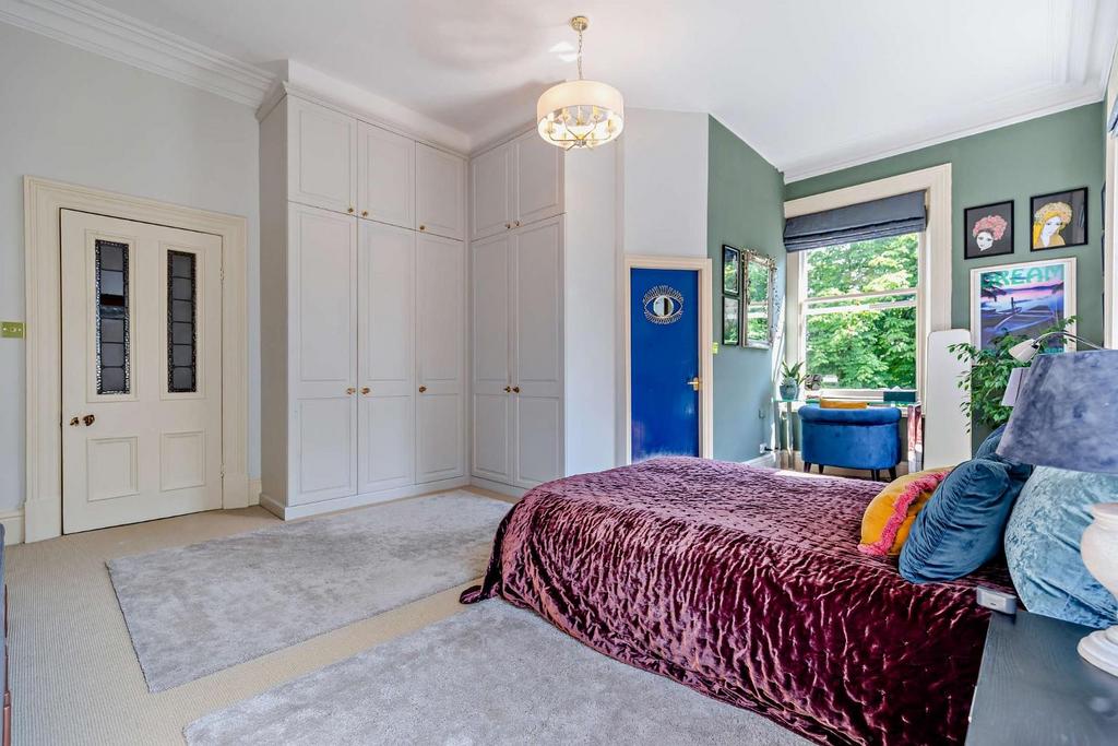 8613128-interior17-800.jpg