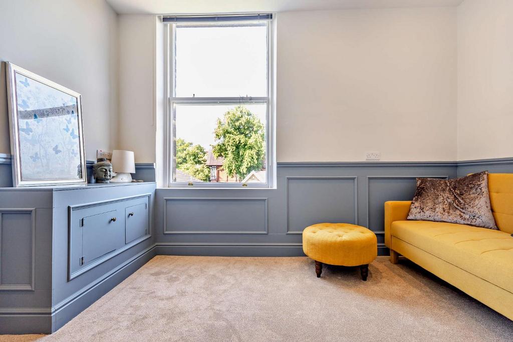 8613128-interior02-800.jpg
