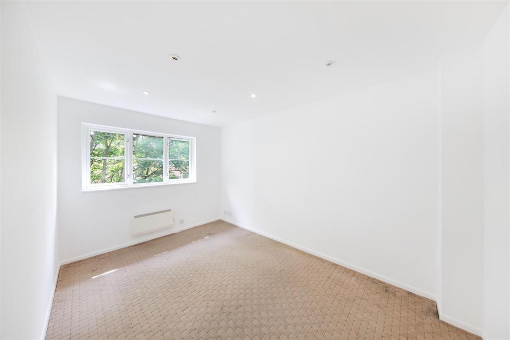 134 Kingfisher Way - As ZHX0 B3xi R06 Vinr WEO.jpg
