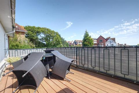 2 bedroom flat for sale, Hastings Road, Bexhill-On-Sea