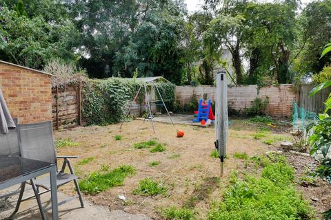 119 Braemor Road, Calne, SN11 9DY