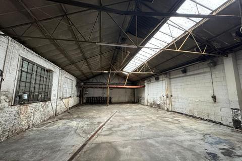 Warehouse to rent, Warehouse in Alma Road, Brimsdown, London