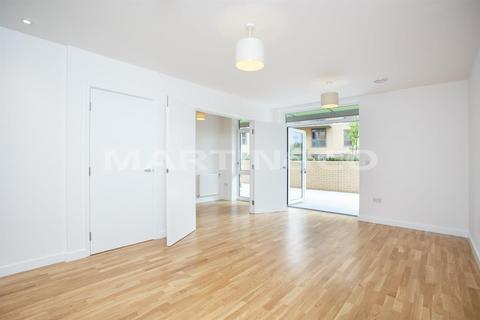 1 bedroom apartment to rent, Falcondale Court, Park Royal,