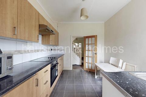 3 bedroom house for sale, Rosemary Avenue, London