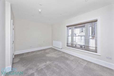 3 bedroom maisonette to rent, Chesham Road, Brighton BN2