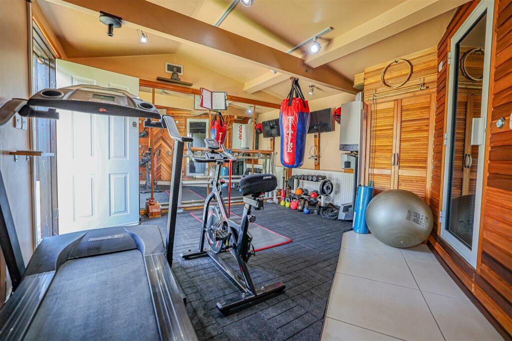 Davidson Frost-Wellings, DFW, Bishop Ken Road, Gym