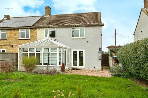 3 bedroom semi-detached house for sale, St. Peters Approach, Brandon IP27