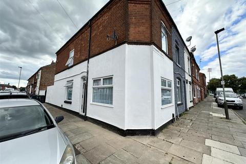 2 bedroom terraced house for sale, Vernon Road, Aylestone LE2