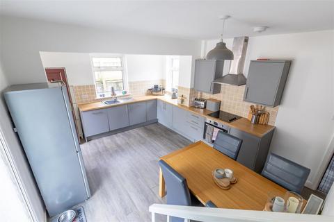 7 Riverside Drive, Rattray, Blairgowrie, PH10 7EH