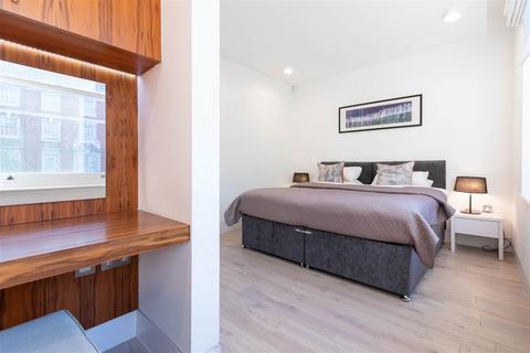 2 bedroom apartment to rent, Kensington High Street, Kensington, W8