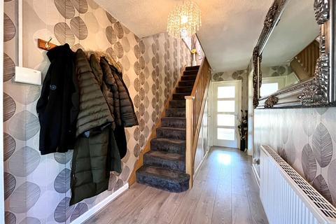 3 bedroom detached house to rent, Dartington Close, Manchester