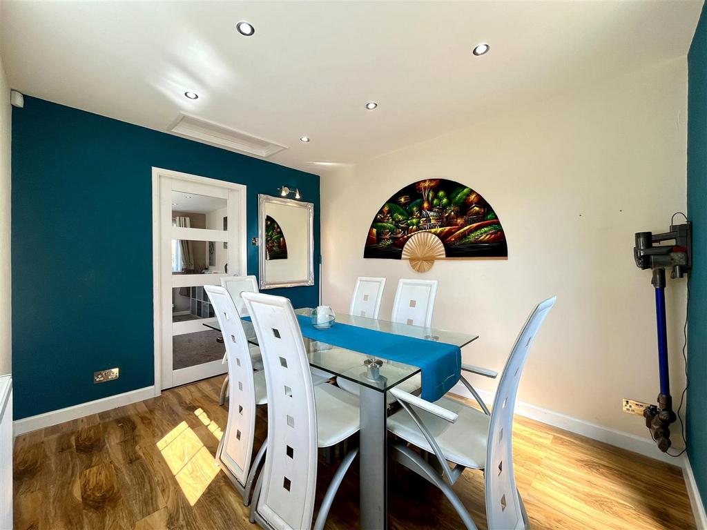 Dining Room Aspect 3