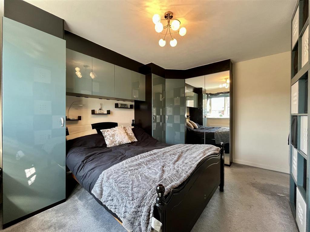 Bedroom 2 Aspect 2