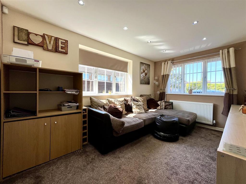 Study / Sitting Room