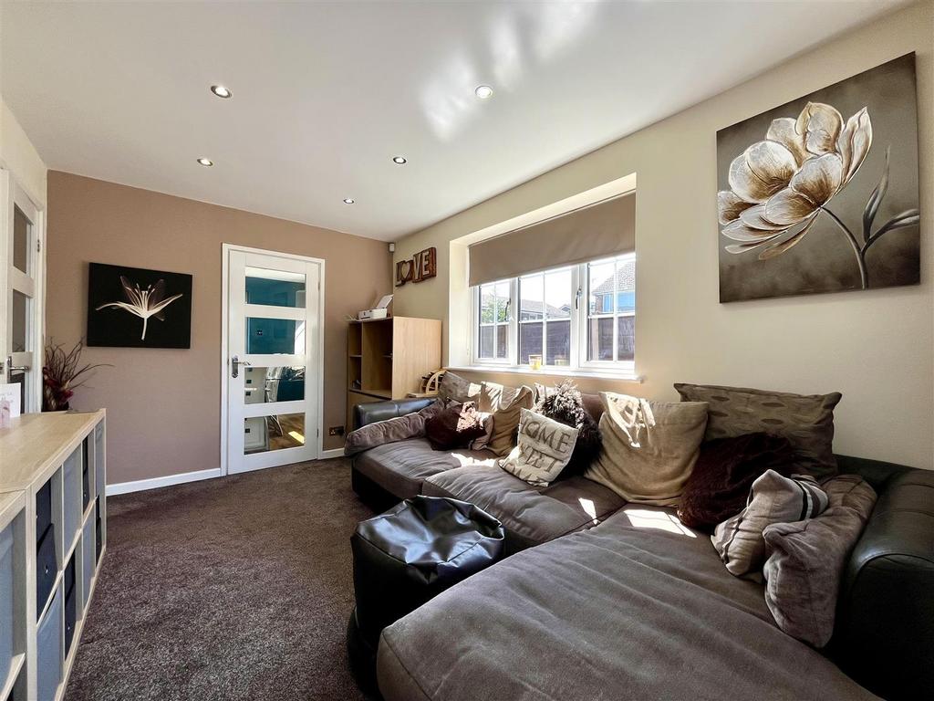 Study / Sitting Room Aspect 3