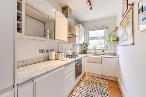 2 bedroom flat for sale, Brunswick Road, London E10