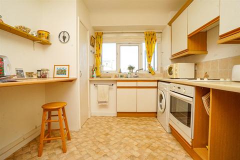 2 bedroom flat for sale, Robertson Terrace, Hastings